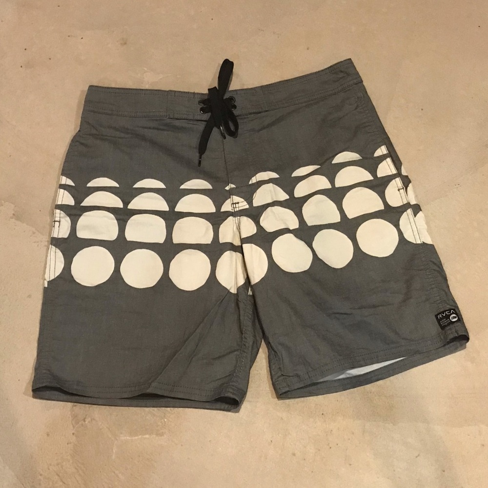 RVCA Nature Edition